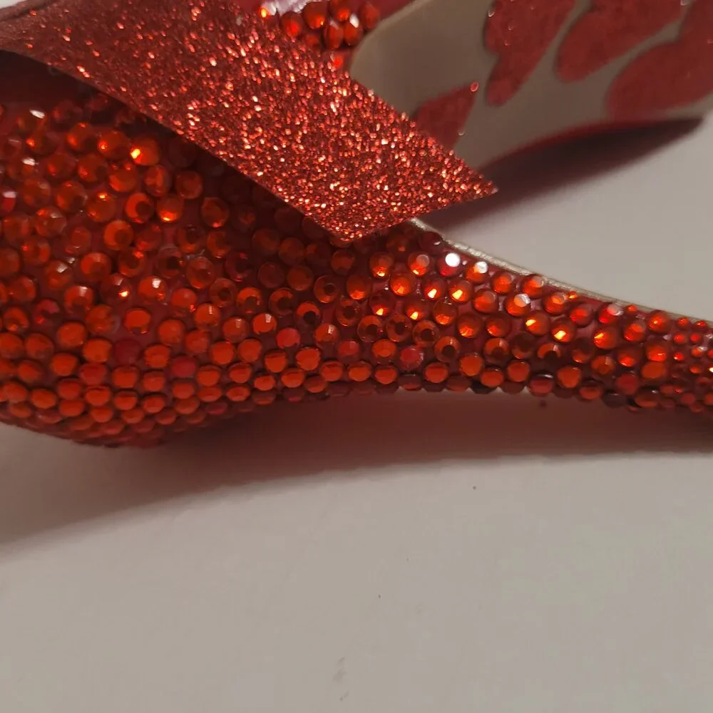 Red Rhinestone Patented Leather Heel - Picture 4 of 5